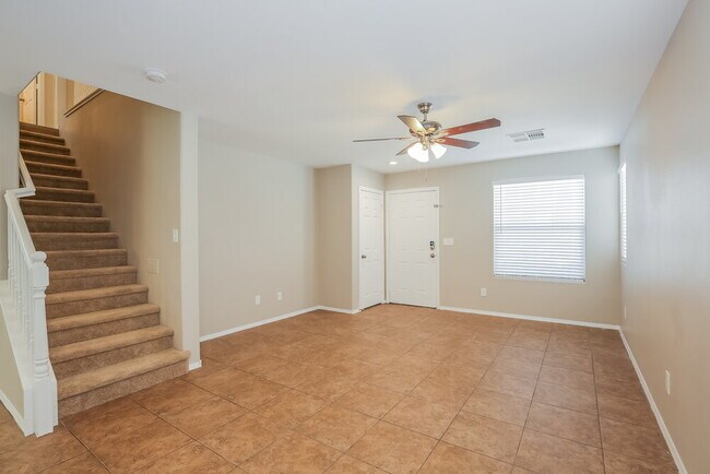 Foto del edificio - 8300 W Wildwood Glen Dr