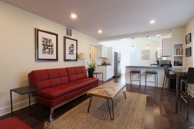 Foto del edificio - 938 N Jackson St