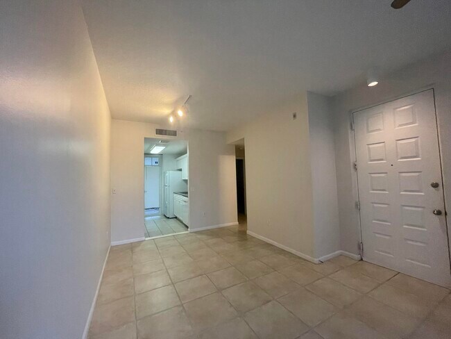 Foto del edificio - 4812 Central Blvd