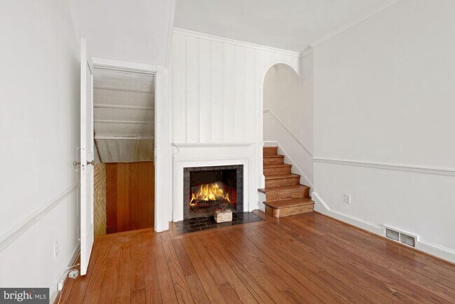 Foto del edificio - 1030 31st St NW