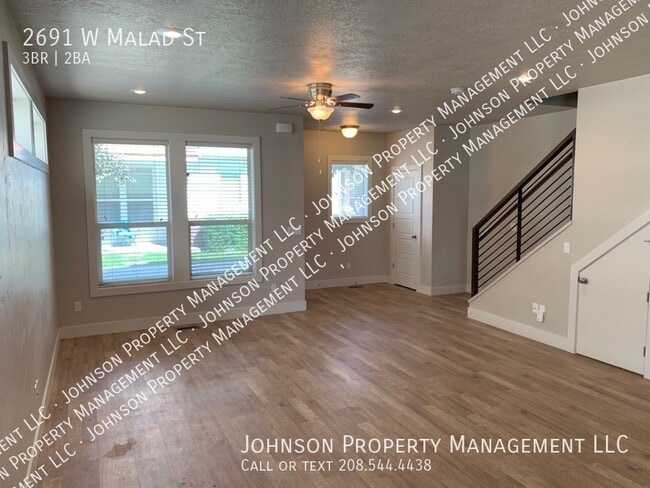 Building Photo - 2691 W Malad St