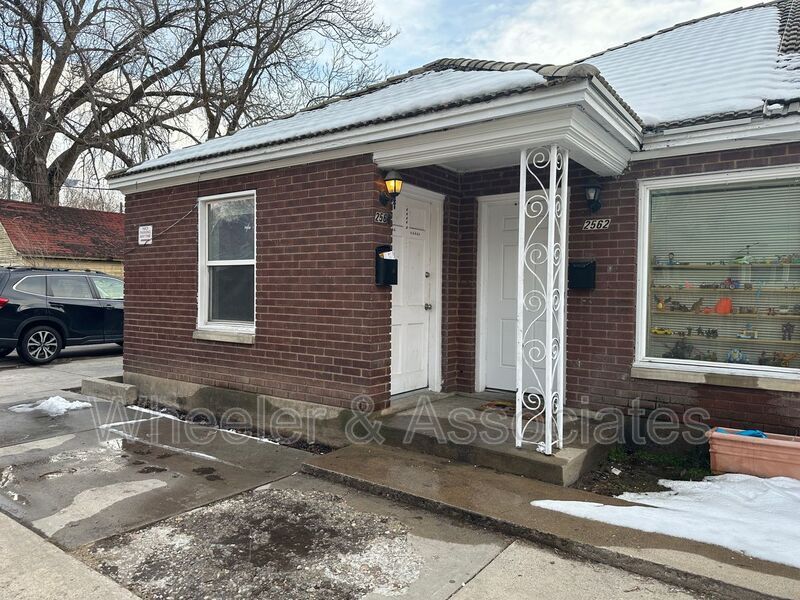 Primary Photo - 2564 Porter Ave