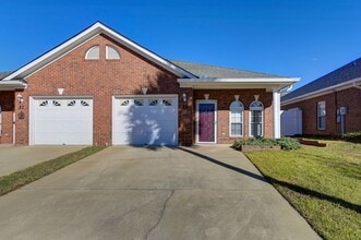 Building Photo - 28 Tall Palmetto Ln