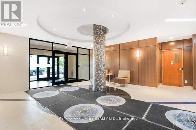 Photo du bâtiment - 310 Centrum Blvd