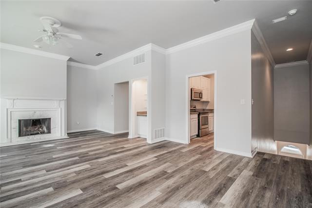 Foto del edificio - 5021 Birchman Ave