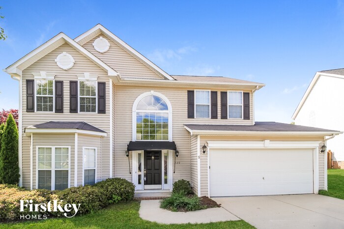 Primary Photo - 220 Ivystone Ct