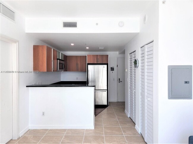 300 S Biscayne Blvd, Miami, FL 33131 - Condo for Rent in Miami, FL ...