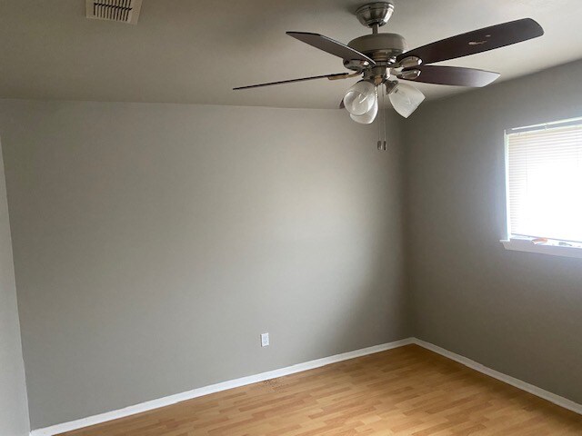 Foto del edificio - 411 Red Oak Ave