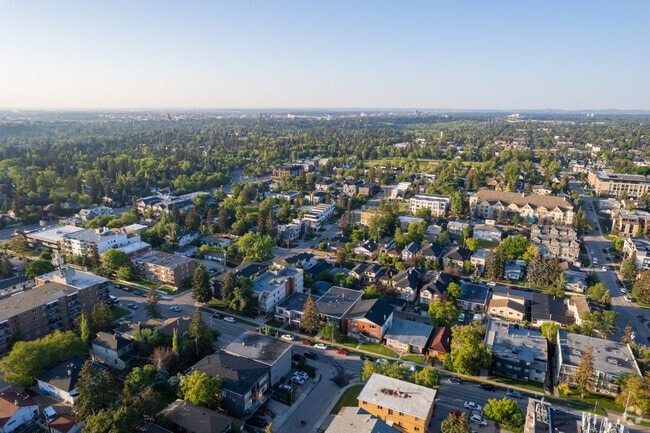 Aerial Photo - Bankview 1711 Apartments