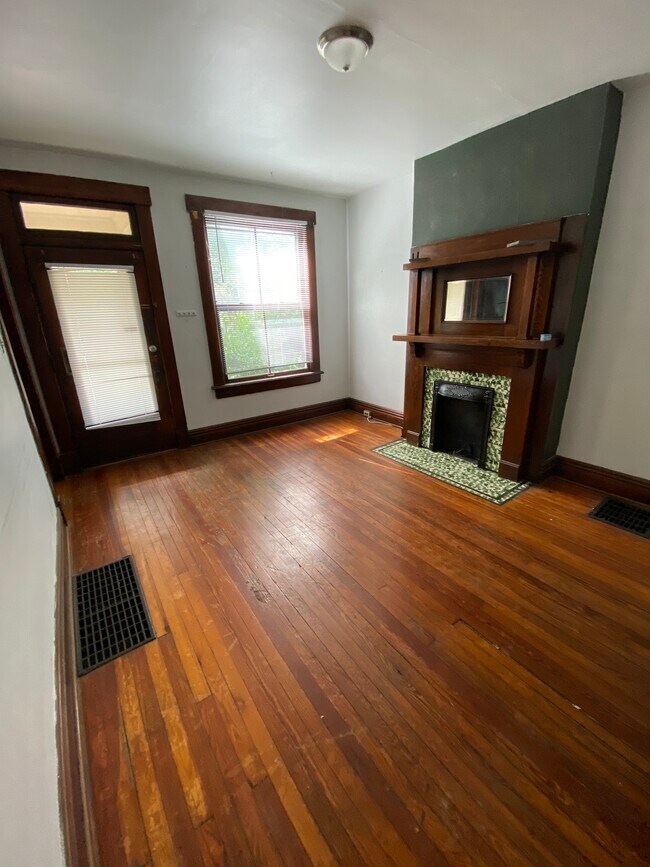 Building Photo - 1118 Harrison Ave