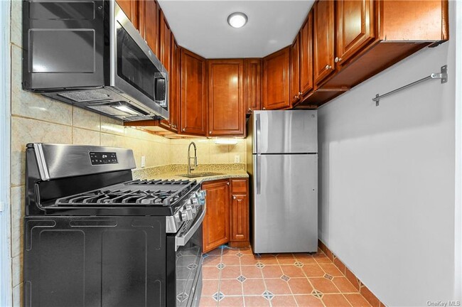 Foto del edificio - 34-49-49 81st St