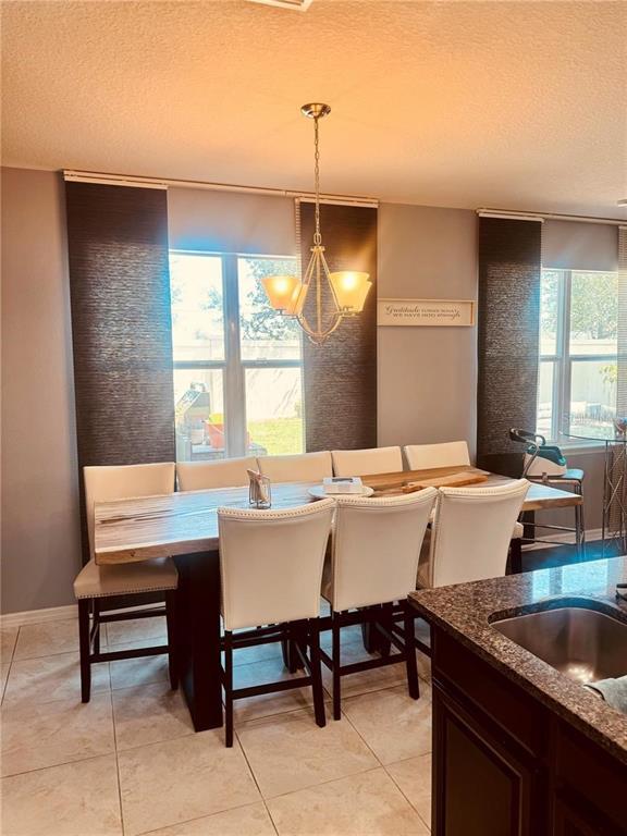 Foto del edificio - 11344 Emerald Shore Dr