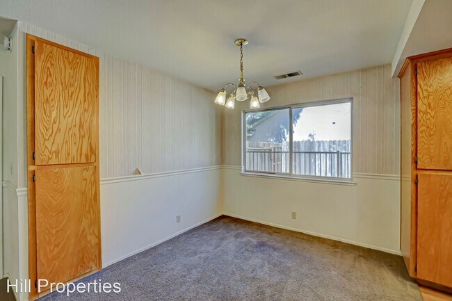 Foto del edificio - 3 br, 2 bath House - 2 Savannah Lane