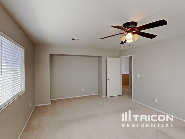 Building Photo - 3949 Meadow Foxtail Drive Las Vegas NV