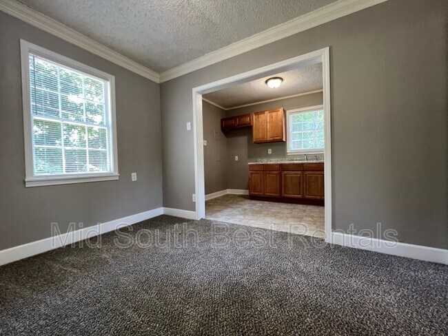 Foto del edificio - 2261 Alameda Cove