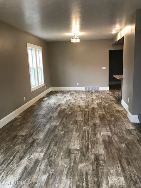 Foto del edificio - 3 br, 2 bath House - 204 W Florida Street