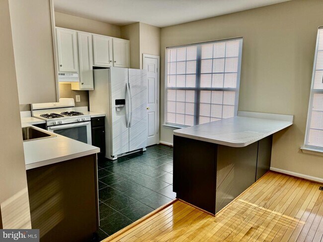 Foto del edificio - 15714 Lansdale Pl