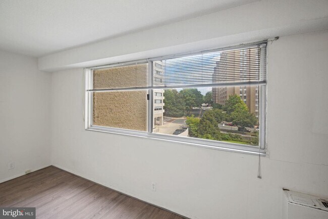 Foto del edificio - 4515 Willard Ave