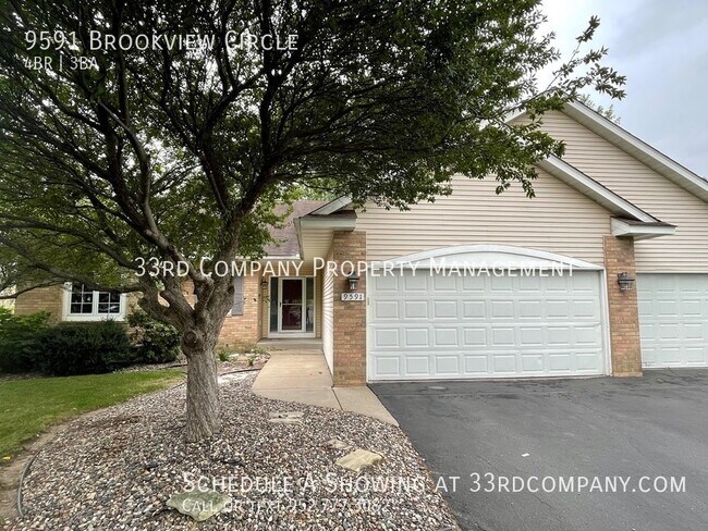 Building Photo - Walkout 4 bedroom rambler on Cul-de-sac in...