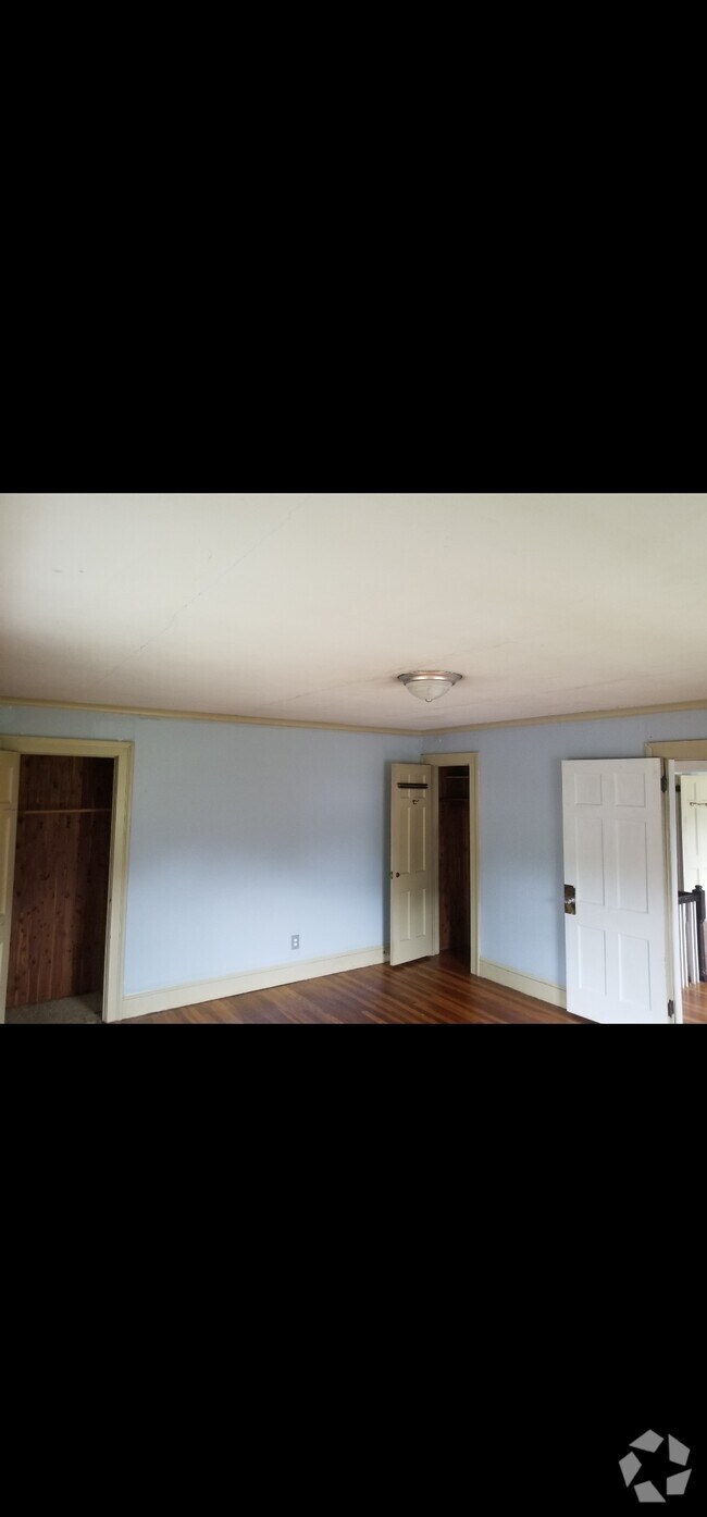 Apartments for Rent in 06053