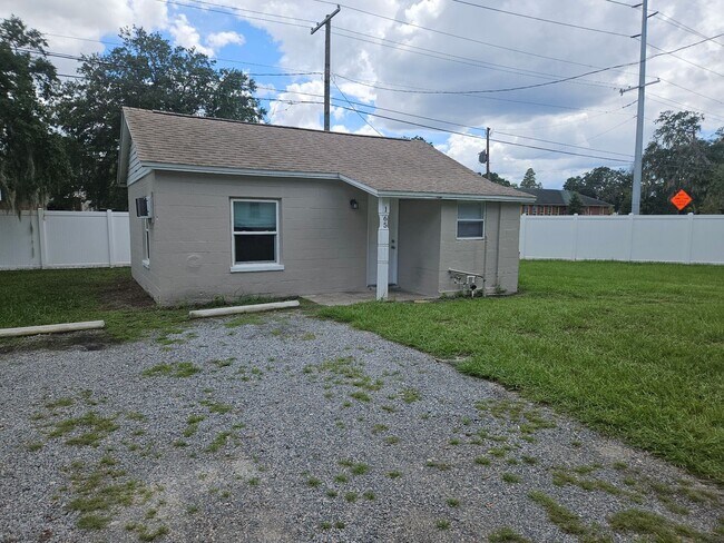 Building Photo - Hideaway Hills MHP