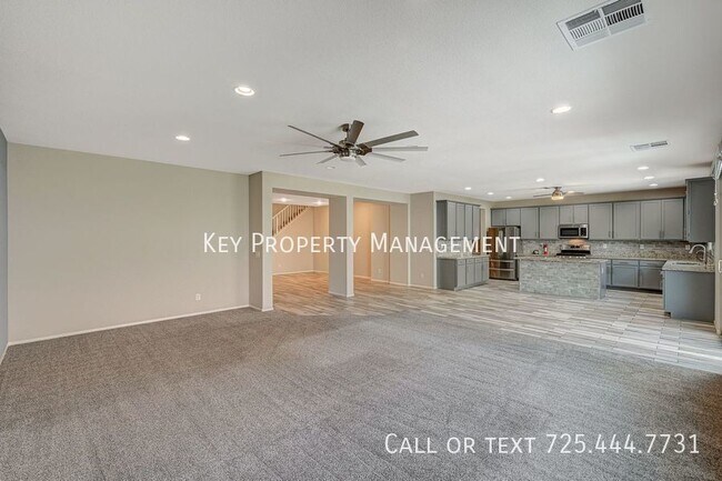 Foto del edificio - BEAUTIFUL 5 BEDROOM HOME LOCATED IN CENTEN...