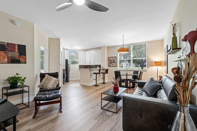 Foto del edificio - 630 S Sapodilla Ave