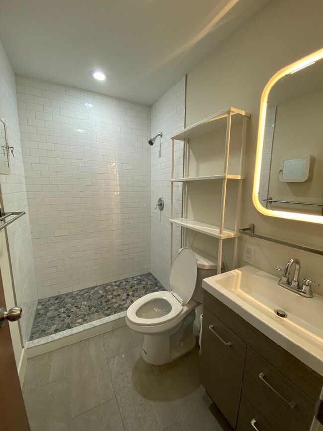 Building Photo - 1936 S. Chadwick