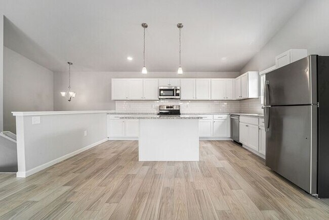 Foto del edificio - 4447 Pine Creek Dr