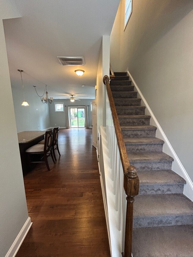 Building Photo - 2804 Piedmont River Way