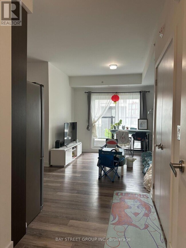 Building Photo - 3483-3483 Widdicombe Way