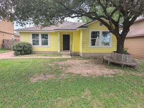 Building Photo - 11920 Briarcreek Loop