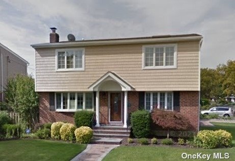 Primary Photo - 2 Linden St