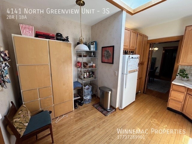 Building Photo - 4141 N Greenview Ave