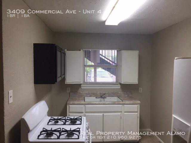 Building Photo - 3409 Commercial Ave