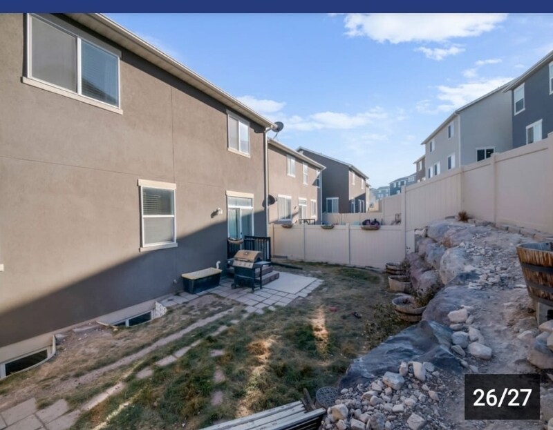 Building Photo - 269 W Willow Creek Dr