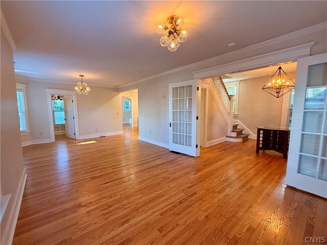 Building Photo - 11 Sanger Ave