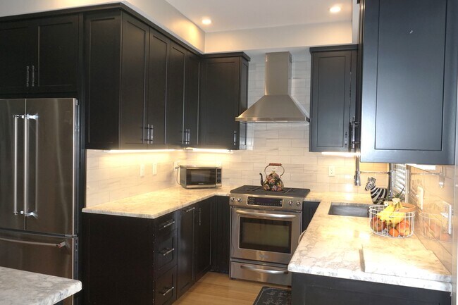 Foto del edificio - 498 Medford St