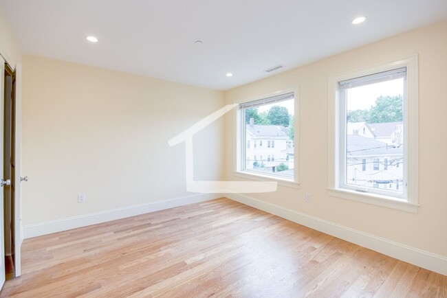 Building Photo - 120 Tremont St