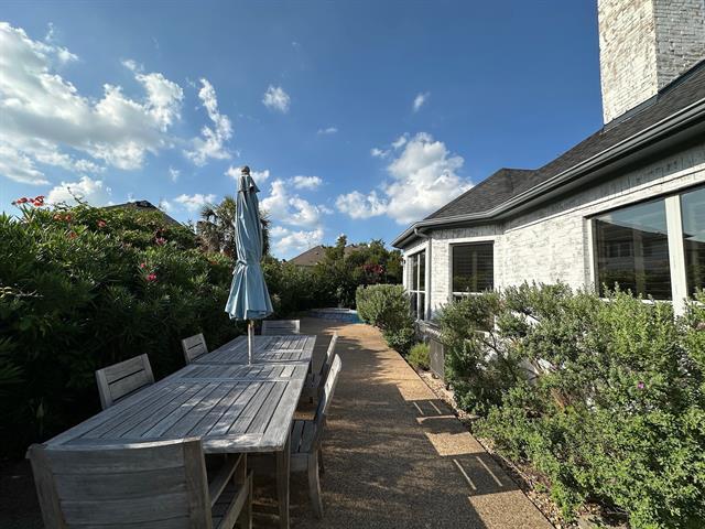 Foto del edificio - 600 Huntersridge Ct