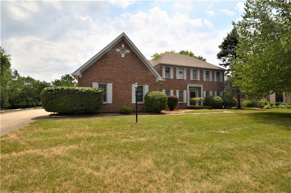 1351 Woodpond N Roundabout, Carmel, IN 46033 House for Rent in Carmel