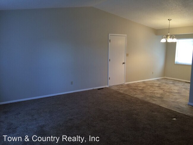 Building Photo - 4 br, 3 bath House - 3110 Raindrop Drive