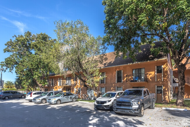Foto principal - Tennis Villas Apartments