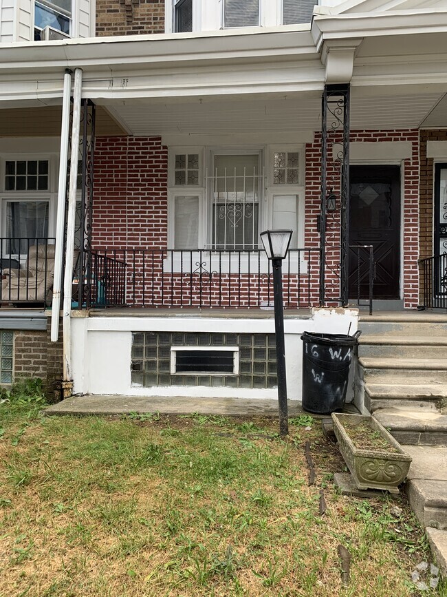 Juniata ParkFeltonville Apartments for Rent with Washer & Dryer