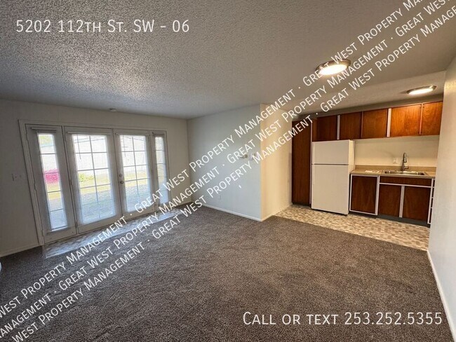 Foto del edificio - 5202 112th St SW