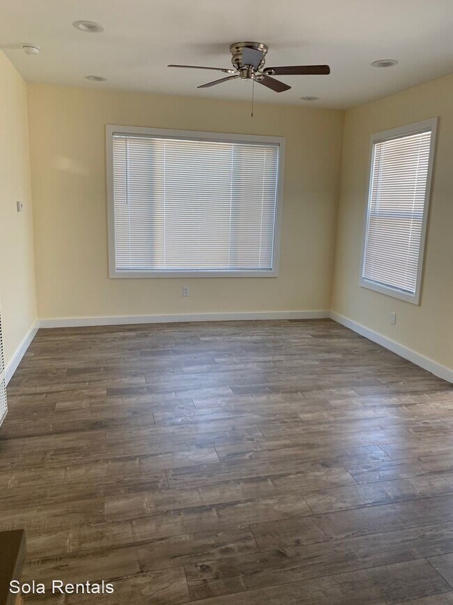 Foto del edificio - 1380 E 22nd St