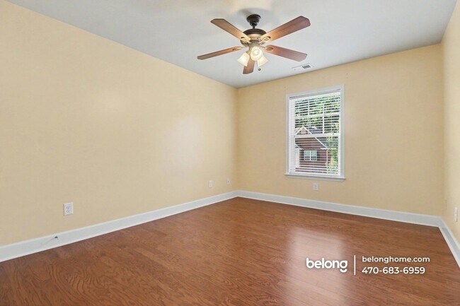 Foto del edificio - 824 Autry Oak Ct