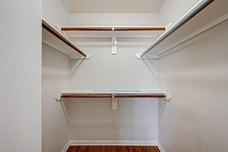 Building Photo - 10820 South Lake Mist Lane