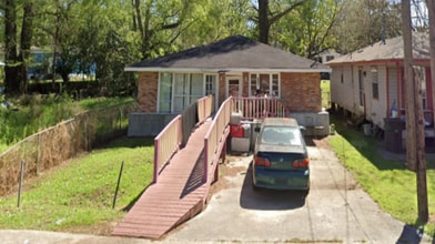 Building Photo - 2243 Missouri St