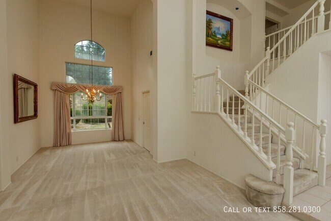 Building Photo - 8238 Guppy Ct